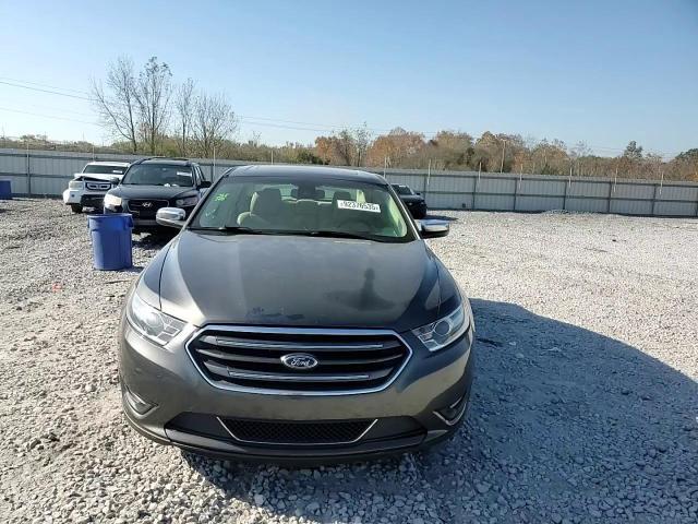 2018 Ford Taurus - zdjęcie 13