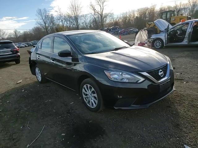 2018 Nissan Sentra - zdjęcie 13