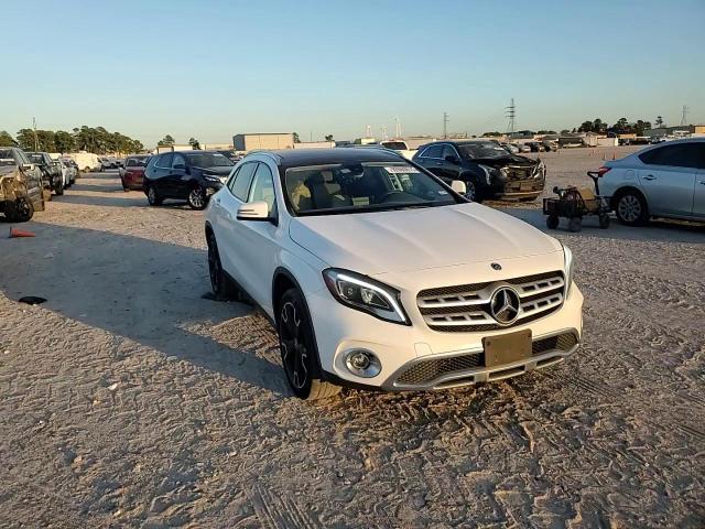 2019 Mercedes-Benz Klasa GLA - zdjęcie 13