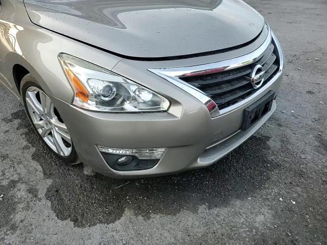 2015 Nissan Altima - zdjęcie 13