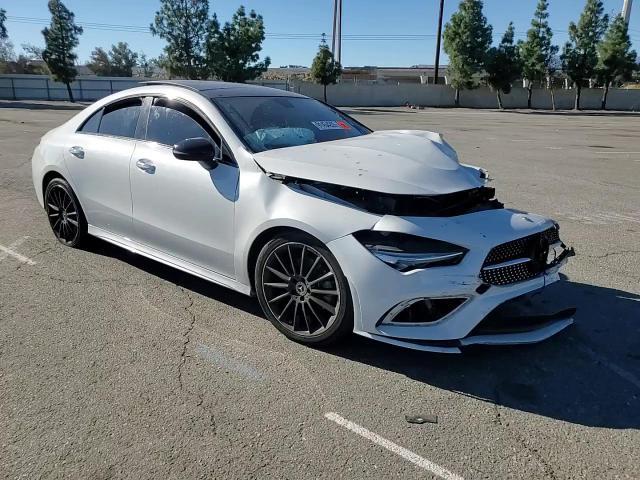 2023 Mercedes-Benz Cla 250 4Matic - zdjęcie 13