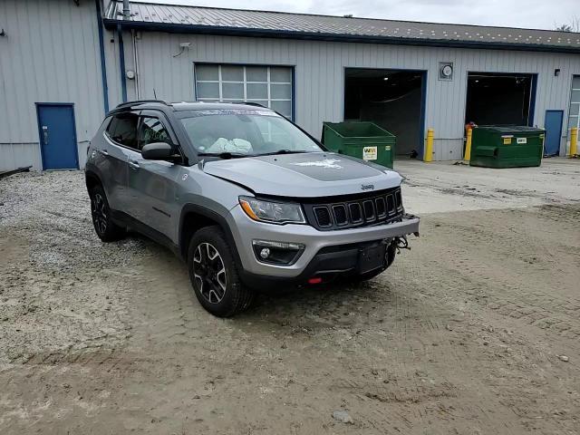 2020 Jeep Compass Trailhawk - zdjęcie 14