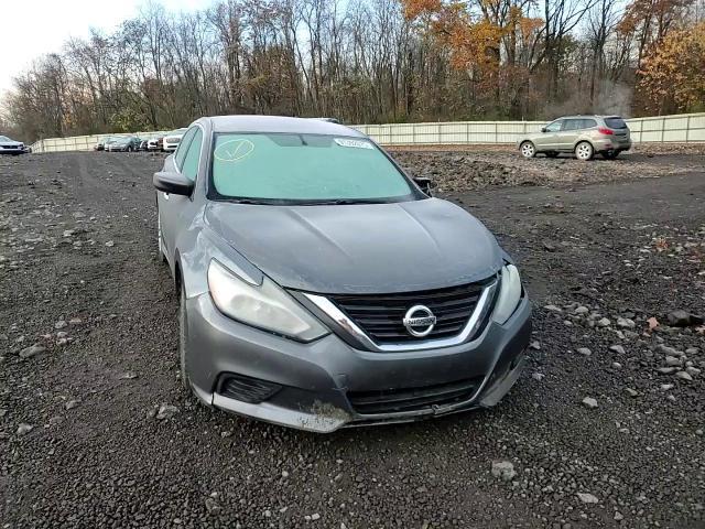 2016 Nissan Altima - zdjęcie 13