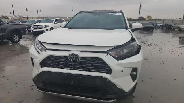 2020 Toyota RAV 4 - zdjęcie 14