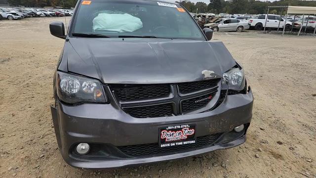 2017 Dodge Grand Caravan Gt - zdjęcie 14