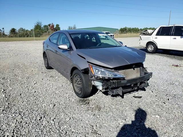 2020 Hyundai Elantra Se - zdjęcie 13