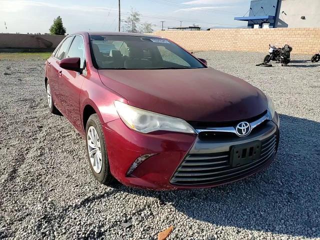 2015 Toyota Camry Le - zdjęcie 13