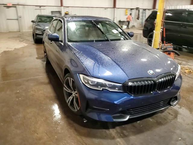 2020 BMW 330Xi - zdjęcie 13