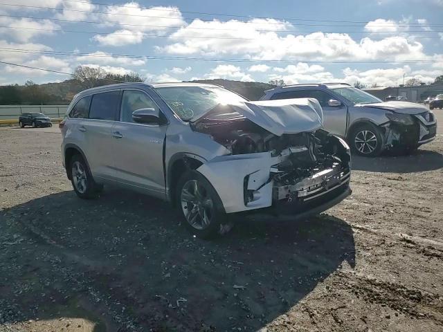 2019 Toyota Highlander Hybrid Limited Platinum - zdjęcie 14