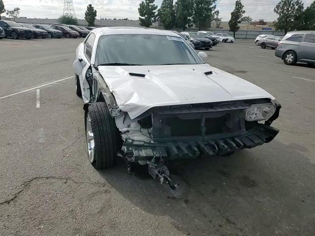 2014 Dodge Challenger Sxt - zdjęcie 13