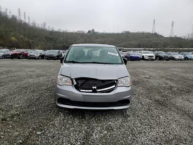 2015 Dodge Caravan - zdjęcie 14