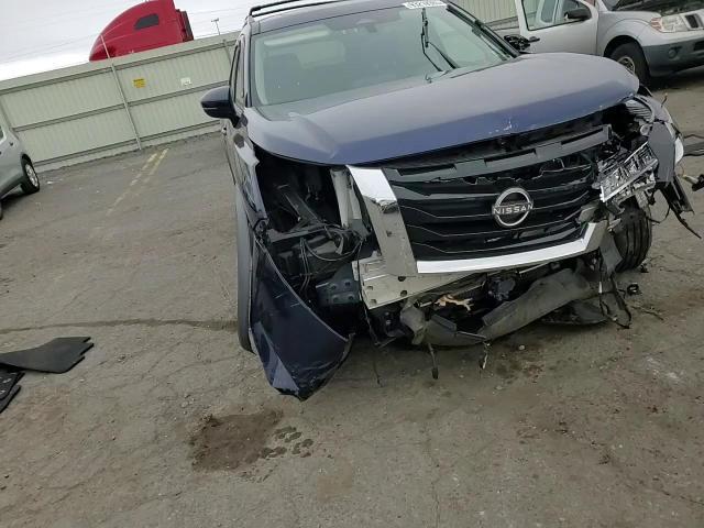 2022 Nissan Pathfinder Sv - zdjęcie 14