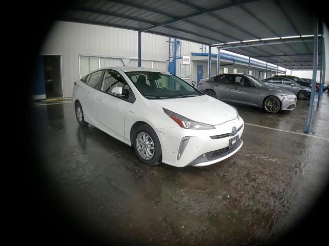 2019 Toyota Prius - zdjęcie 13