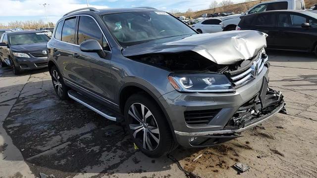 2017 Volkswagen Touareg Wolfsburg - zdjęcie 14