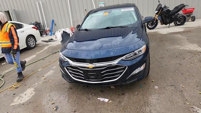 2021 Chevrolet Malibu Premier - zdjęcie 13