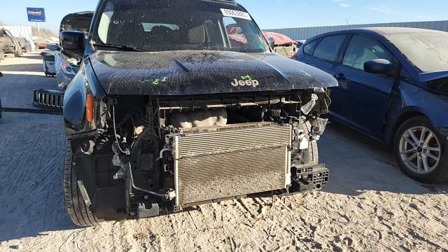 2017 Jeep Renegade Latitude - zdjęcie 13