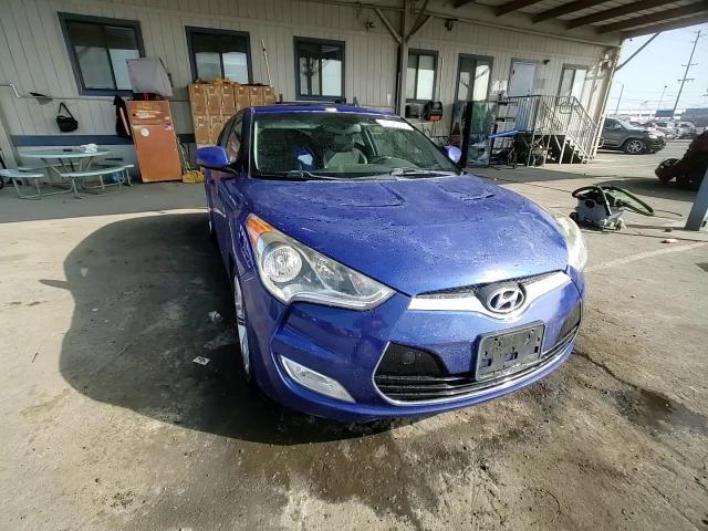 2013 Hyundai Veloster - zdjęcie 14