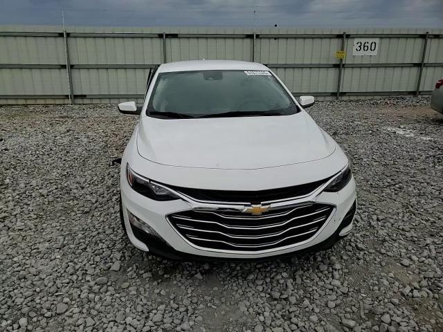 2024 Chevrolet Malibu Lt - zdjęcie 13