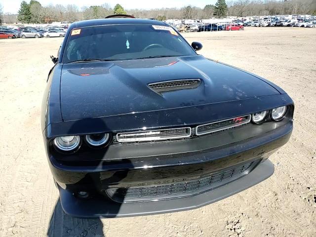 2022 Dodge Challenger R/T - zdjęcie 13