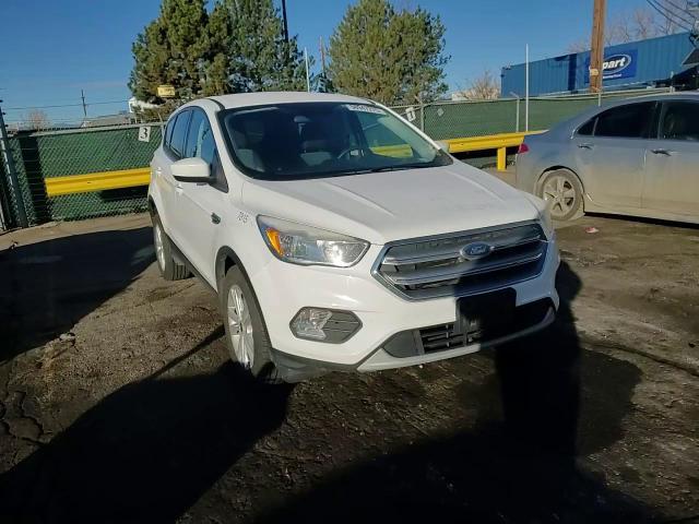 2017 Ford Escape Se - zdjęcie 14