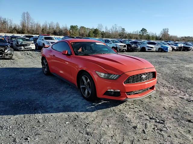 2016 Ford Mustang - zdjęcie 14