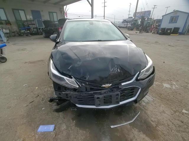 2018 Chevrolet Cruze Lt - zdjęcie 13