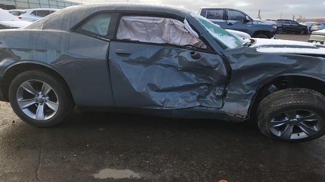 2017 Dodge Challenger Sxt - zdjęcie 13