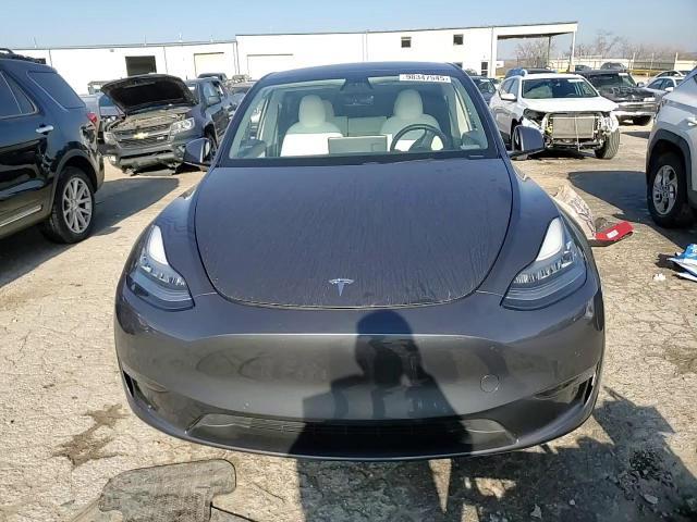 2021 Tesla Model Y - zdjęcie 13