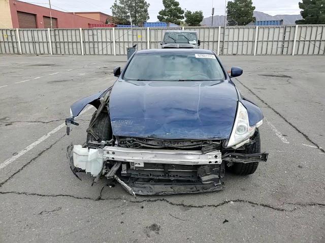 2017 Nissan 370Z Base - zdjęcie 13