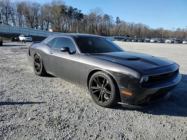 2016 Dodge Challenger R/T - zdjęcie 13