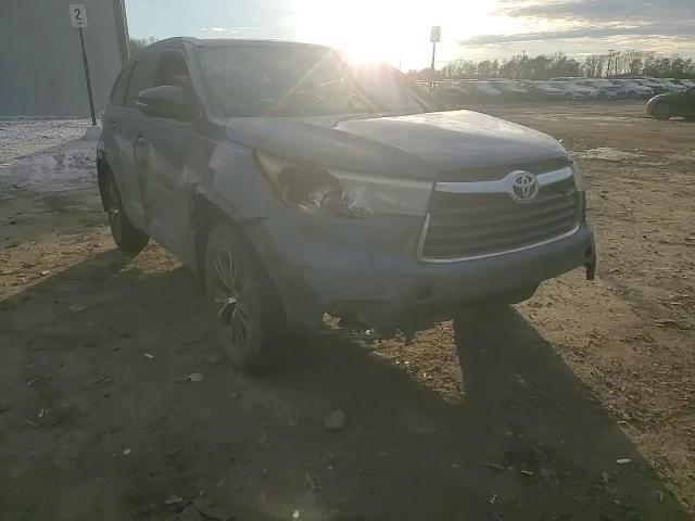 2016 Toyota Highlander Xle - zdjęcie 14