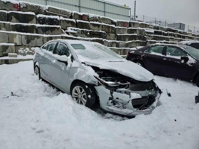2019 Chevrolet Cruze Lt - zdjęcie 13