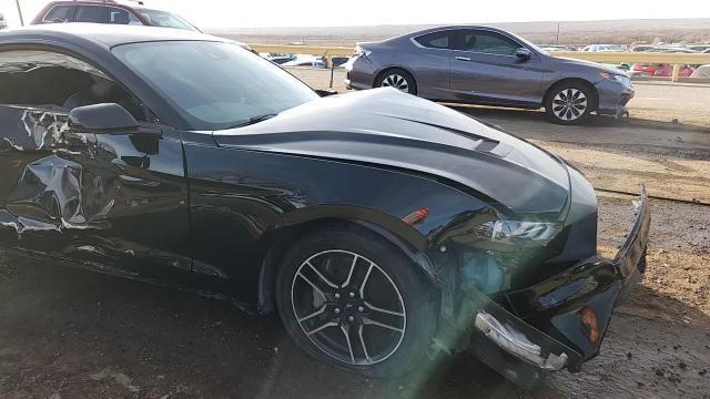 2022 Ford Mustang Gt - zdjęcie 13