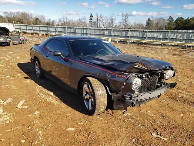 2014 Dodge Challenger Sxt - zdjęcie 13