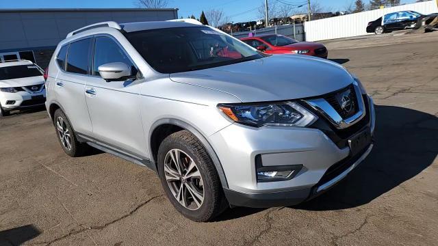 2017 Nissan Rogue S - zdjęcie 14