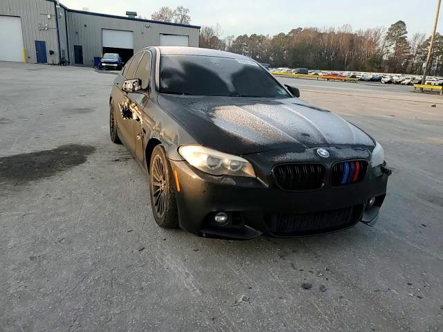 2013 BMW Seria 5 535i - zdjęcie 13