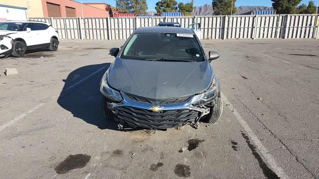 2019 Chevrolet Cruze Lt - zdjęcie 13