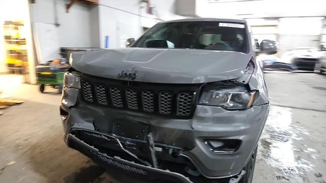 2019 Jeep Grand Cherokee Laredo - zdjęcie 14