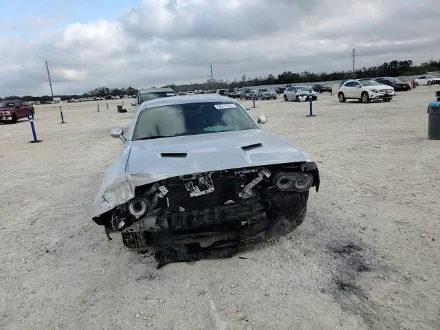 2019 Dodge Challenger Sxt - zdjęcie 13