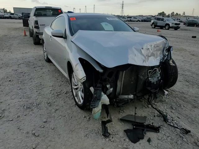 2015 Infiniti Q60 Journey - zdjęcie 13