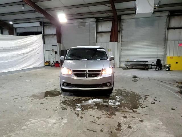 2014 Dodge Grand Caravan R/T - zdjęcie 15