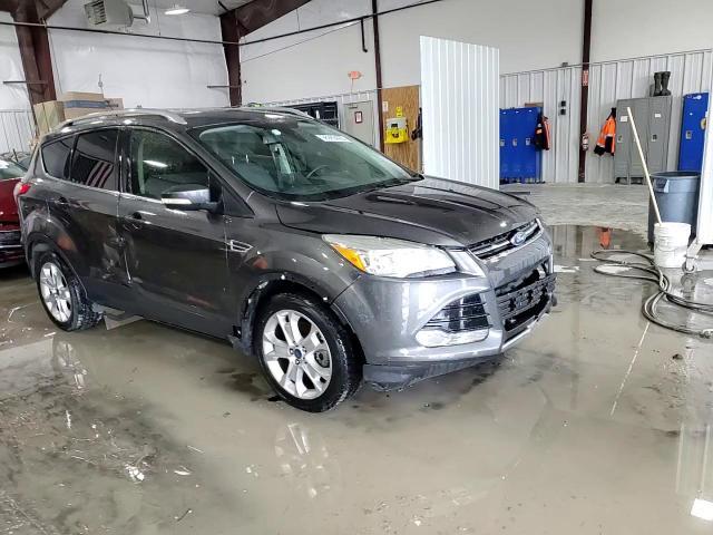 2015 Ford Escape Titanium - zdjęcie 13