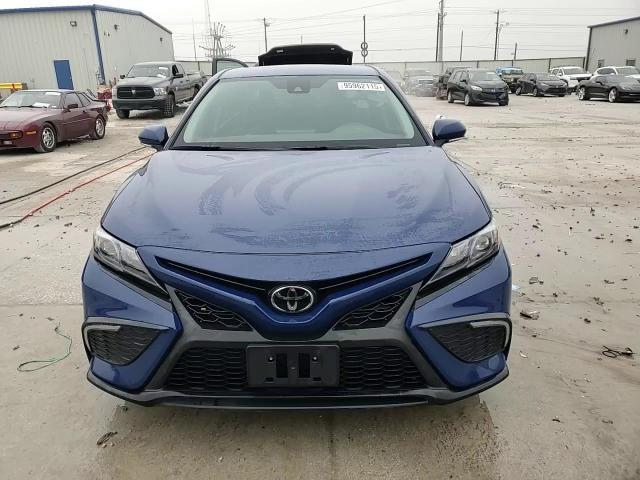 2024 Toyota Camry Se - zdjęcie 14