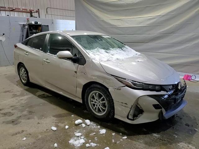 2022 Toyota Prius Prime Le - zdjęcie 13