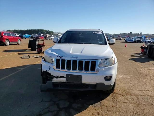 2013 Jeep Grand Cherokee Laredo - zdjęcie 14