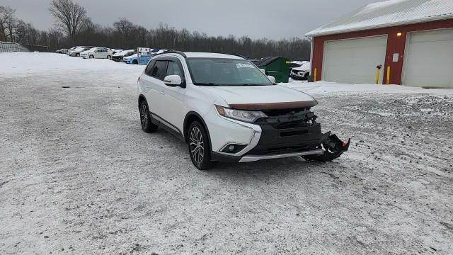 2016 Mitsubishi Outlander Se - zdjęcie 14