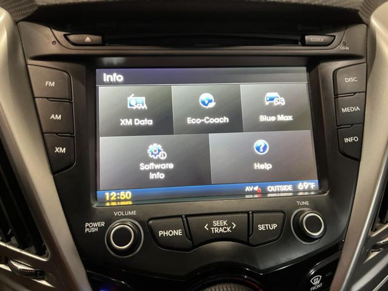 2014 Hyundai Veloster - zdjęcie 21