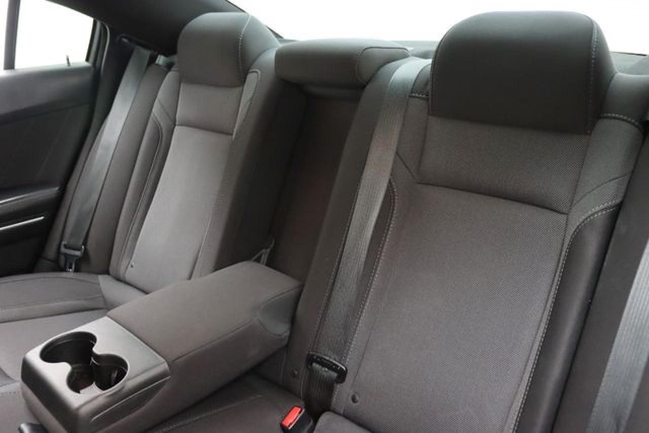 2016 Dodge Charger Sxt - zdjęcie 46