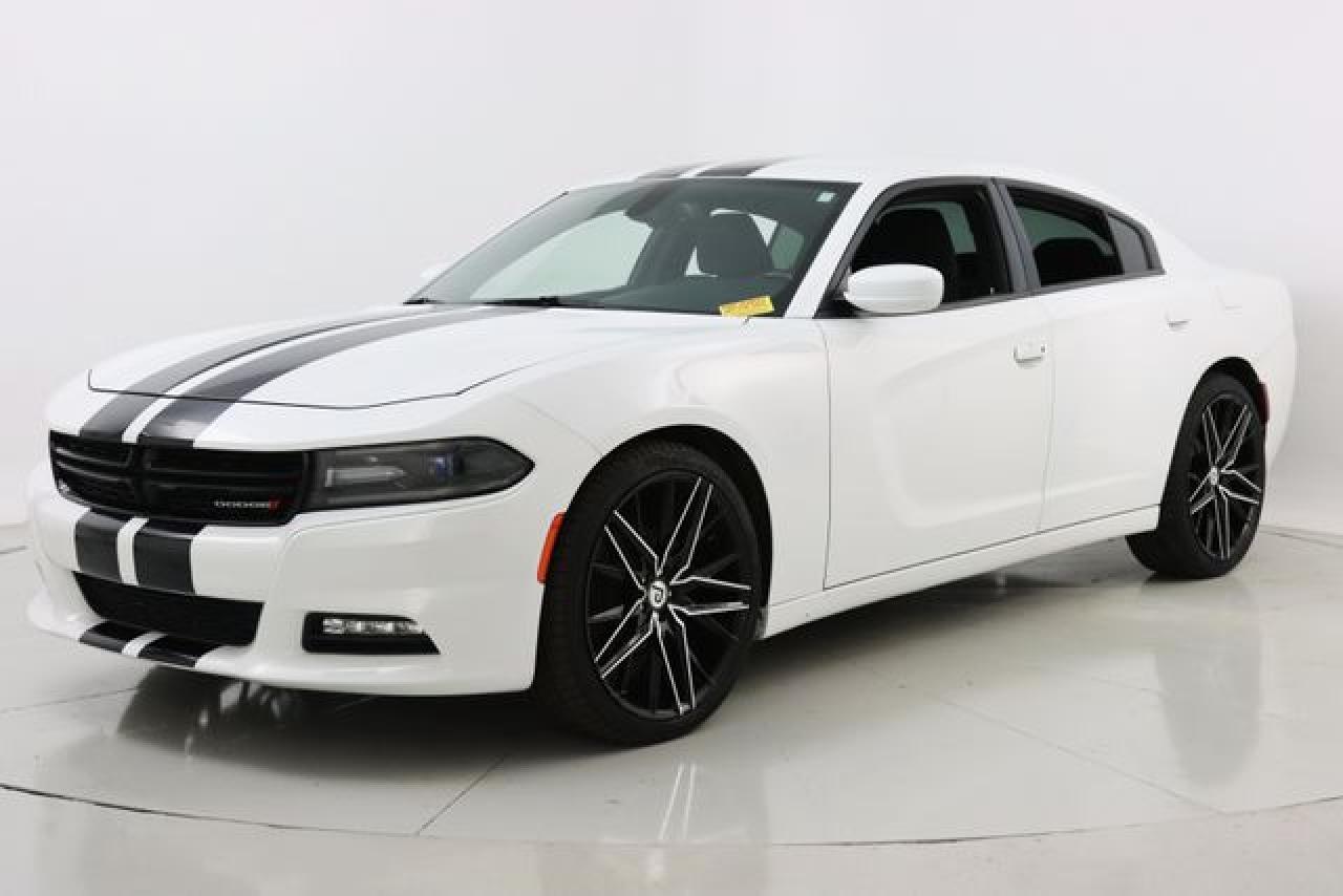 2016 Dodge Charger Sxt - zdjęcie 9
