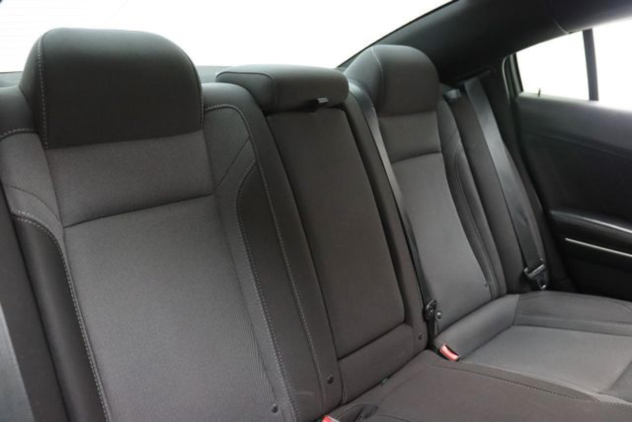 2016 Dodge Charger Sxt - zdjęcie 44